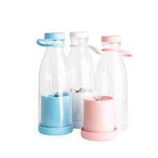 Garrafa com Misturador 380ml Garrafa com Misturador 380ml